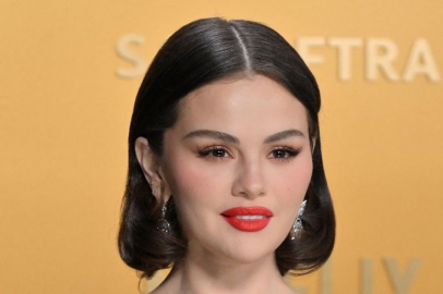 Liste der beliebtesten Schönheitsprodukte von Selena Gomez, die Sie kennen sollten