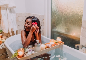 Von Experten empfohlene Make-up-Tipps für dunkle Hauttöne