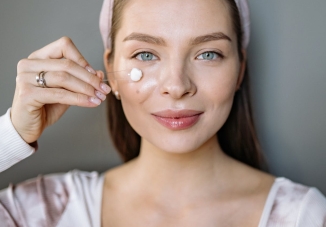 Die besten Feuchtigkeitscremes für dehydrierte Haut: getestet und bewertet