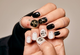 Schwarz-weiße Nageldesigns, die jeder einmal ausprobieren sollte